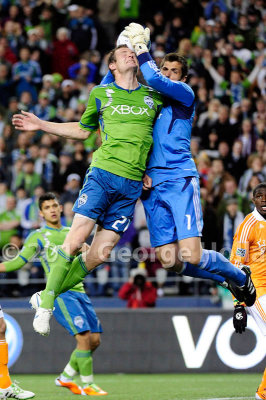 Houston Dynamo vs Seattle Sounders FC - March 25, 2011