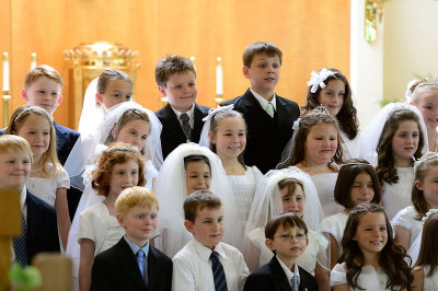 Cami_1st_Communion_72pi_210.jpg