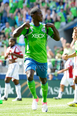 Chivas_Sounders_72pi06.jpg