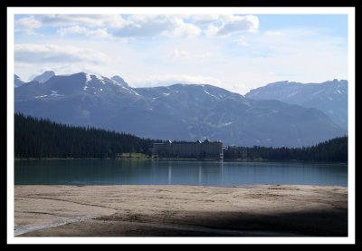 Lake Louise Hotel