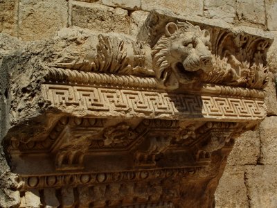 Fallen lion capital, Temple of Jupiter