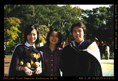 g4/78/56678/3/52027726.2002_0405FirstSemesterGraduation173.jpg
