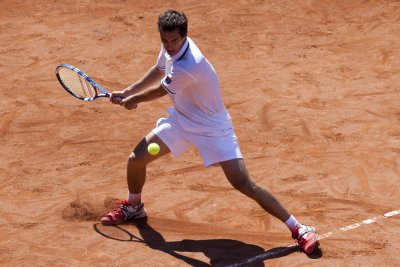 Albert Ramos backhand.