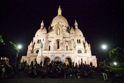 Basilique du Sacr-Cur at night.