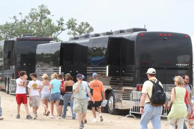 The famous DMB Tour Buses