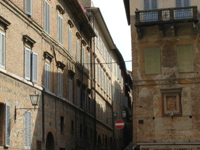 Side street in Siena