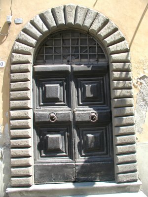 Lucca. A cool old door.