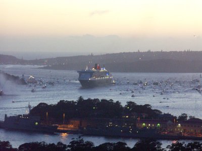 QM2 Sailing into Sydney Harbour at dawn 20 February, 2007