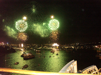  Fireworks to celebrate the visit of the two Queens