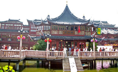 9 Yu Yuan Gardens Shanghi 29 September 2005.jpg