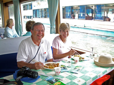 25 Fellow passengers on the Yangse Cruise 1 October 2005.jpg