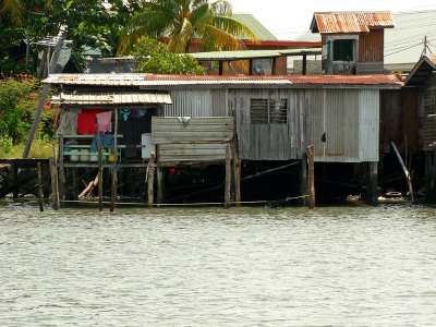One of the houses in Mengkabong Water Village
