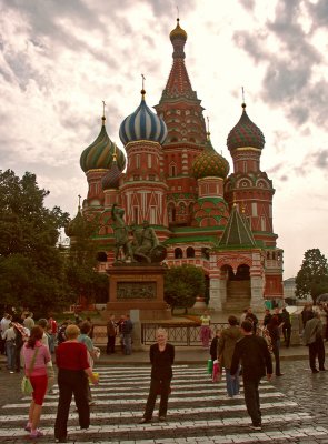  Rene standing in front of St Basil's Church