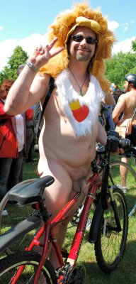 London world naked bike ride 2011_0122a.jpg