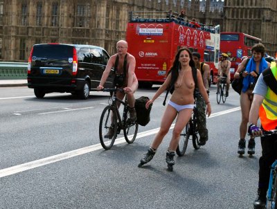 London world naked bike ride 2011_0206a.jpg