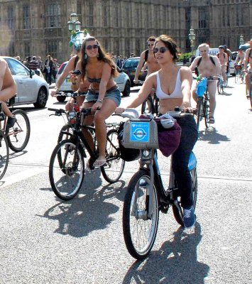 London world naked bike ride 2011_0398a.jpg