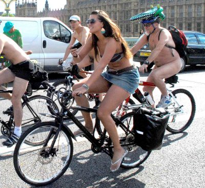 London world naked bike ride 2011_0399a.jpg