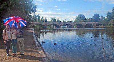 Tourists and the Serpentine