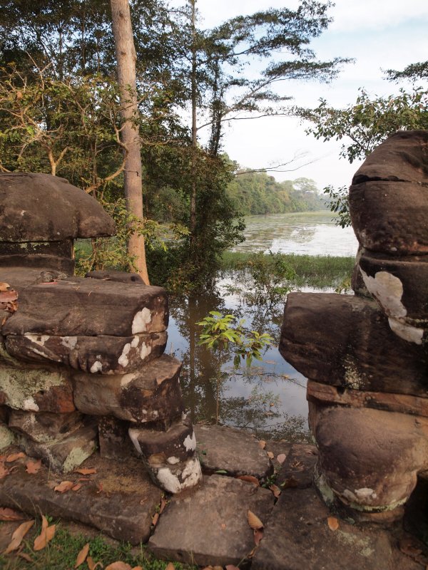 LAKE AROUND TEMPLE