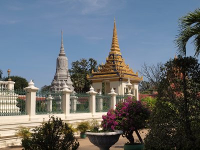 GARDENS OF THE ROYAL PALACE IN PHNOM PENH