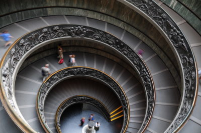 88 ROME, Vatican Museum, stairway