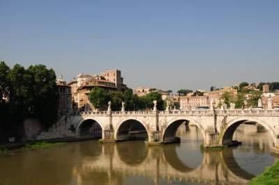 90 ROME, Castel St Angelo bridge, Tiber River