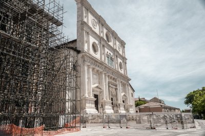 Il silenzio di L'Aquila