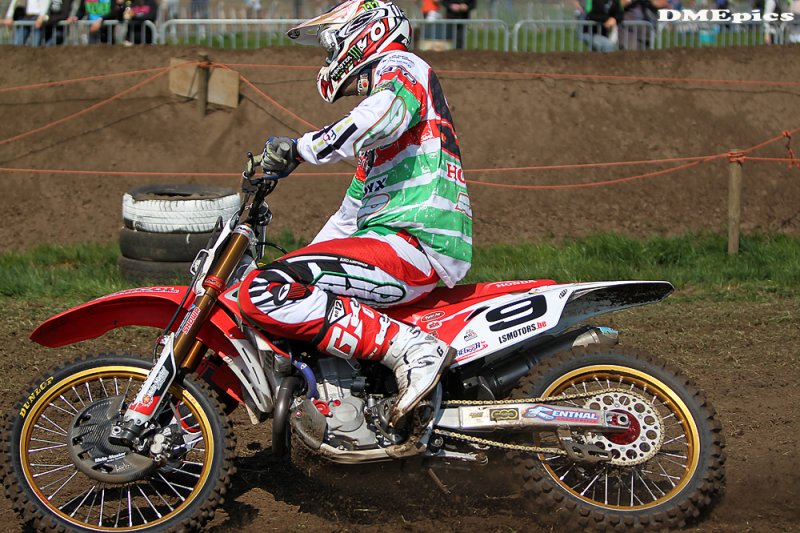 k6150.jpg
