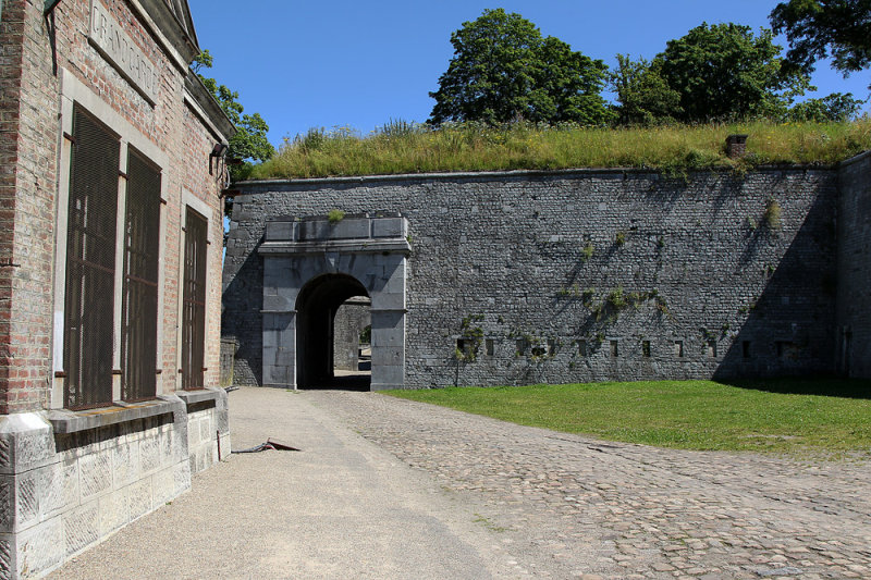 n3875.jpg