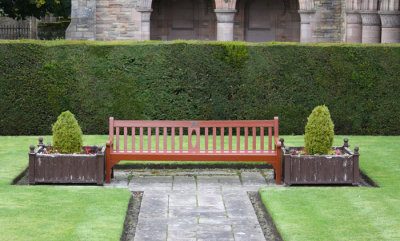 KELSO MEMORIAL PARK BY THE ABBEY