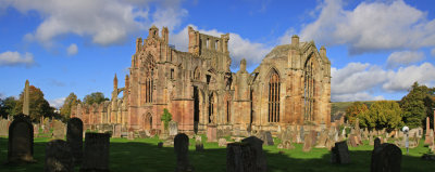 MELROSE ABBEY, MELROSE, UK