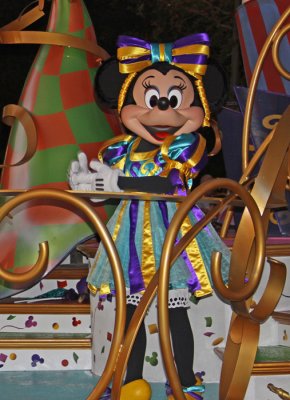 MINNIE!!