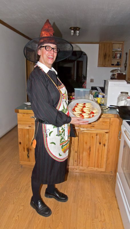 KitchenWitch_02A4277.jpg
