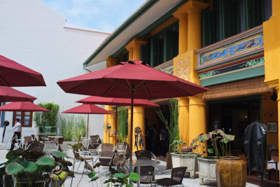Yeng Keng outdoor courtyard cafe