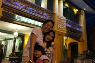 Yoong and nieces