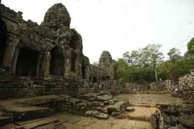 120102 Angkor 150.jpg
