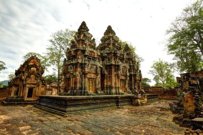 120102 Angkor 332_3_4_fused.jpg