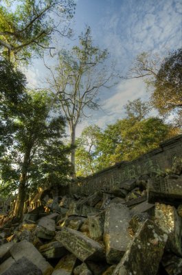 120103 Angkor 156_7_8.jpg