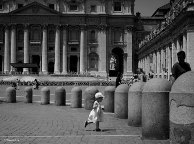 the running girl ,Vatican