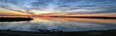 Britannia Beach panorama 6 May 2012.jpg