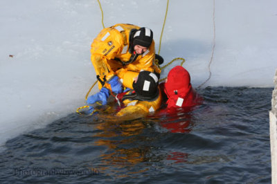 Ice Rescue Training 178.jpg