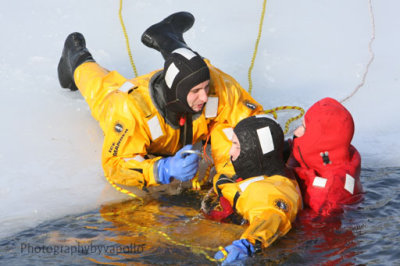 Ice Rescue Training 181.jpg