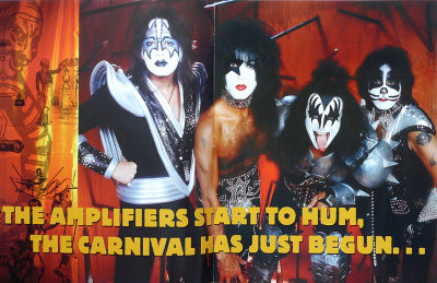 21 Kiss Psycho Circus Tour Book_Page_04.jpg