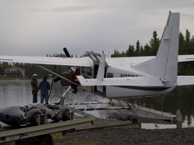 We decide to flyout for sockeye and hopefully bear-watching