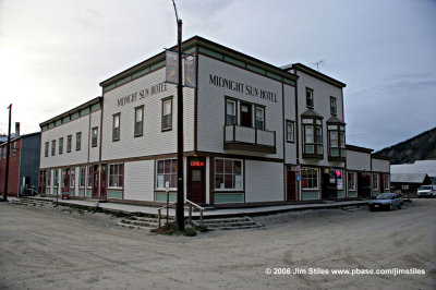 YN6Y3691-copy.jpg