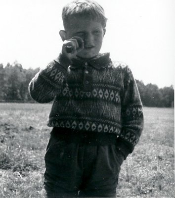 ACS June 1961 young pipe  smoker.jpg