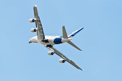 Airbus A-380_012.jpg