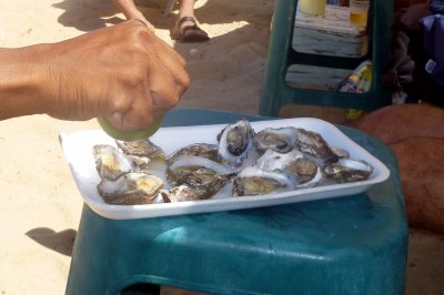 NA PRAIA DE BOA VIAGEM P1020187.JPG