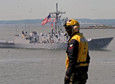 uss mason and flgt crew