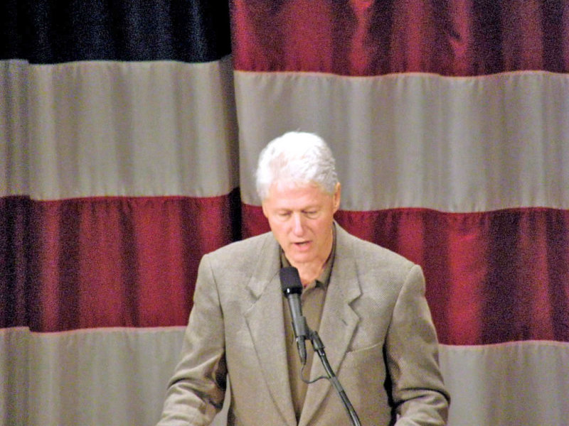 Bill Clinton Thu e 2.jpg
